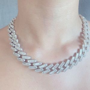 Cuban CZ chain